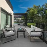 Luxury Mapejana By Vacayvillas
