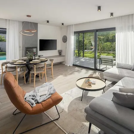 Luxury Mapejana By Vacayvillas Villa *