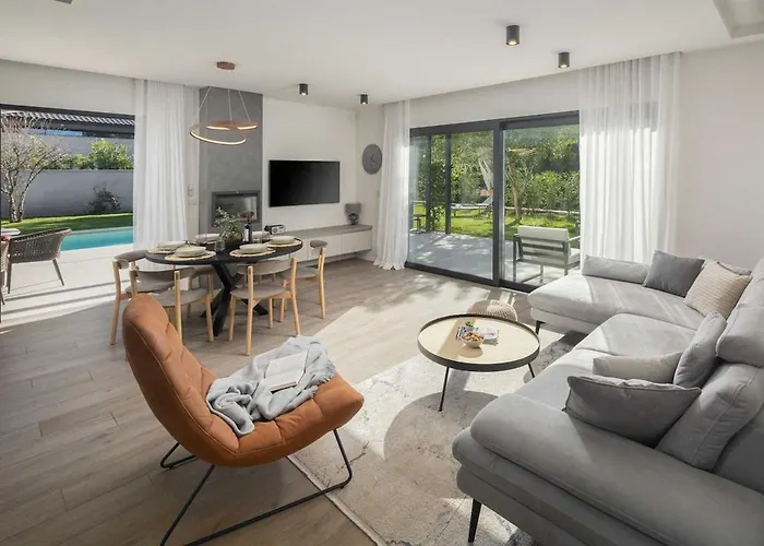 Luxury Mapejana By Vacayvillas Villa *