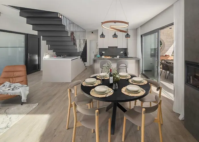 Luxury Mapejana By Vacayvillas *