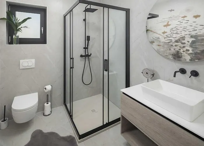 Villa Luxury Mapejana By Vacayvillas *