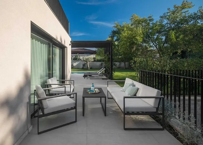 Luxury Mapejana By Vacayvillas